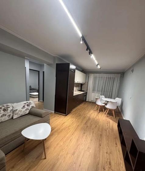Apartament cu 2 camere, LOC DE PARCARE, zona Cug-Providenta