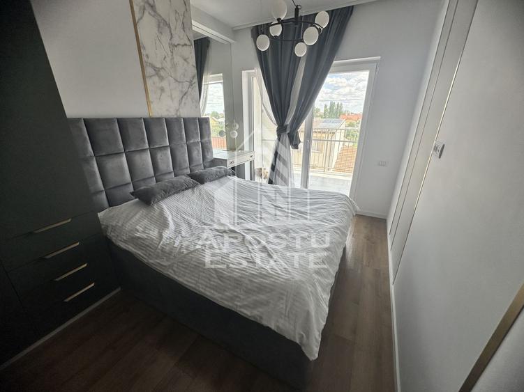 Apartament de vanzare cu 2 camere, Bucatarie inchisa, zona Soarelui