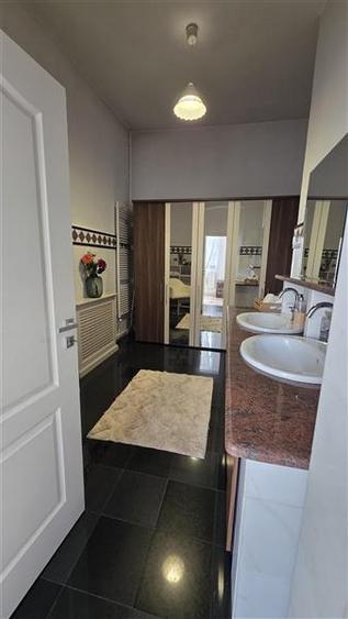 Casa boiereasca, eleganta,piscina, mobilata, teren 613 mp - Agronomie
