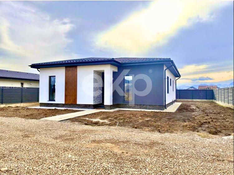 Casă de vânzare în Sânpetru - 117 mp , teren 500 mp -223.000 Euro.