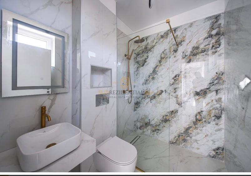 Vila tip duplex, 4 camere, ansamblu cu piscina si acces securizat