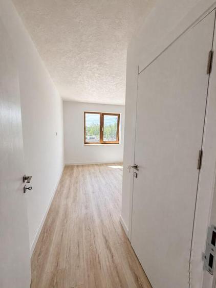 Vanzare 3 camere, etaj 1, orientare sud /Malva Homes /comison 0