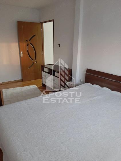Apartament cu 2 camere de vanzare, decomandat, zona Sagului, Timisoara