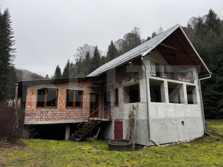 Cabană cu 4 camere, zona Șugag - Tău – Bistra