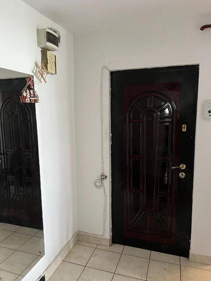 APARTAMANT 3 CAMERE DECOMANDAT,CANTA,70 MP, BLOC NOU