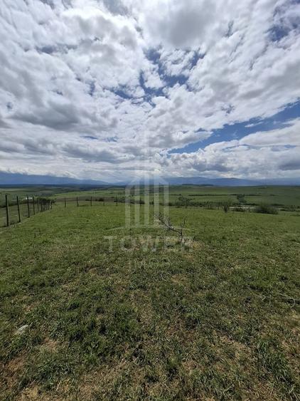 De vanzare, teren 11.500 mp – Dealul Dăii, Vedere panoramică spre munți și lac