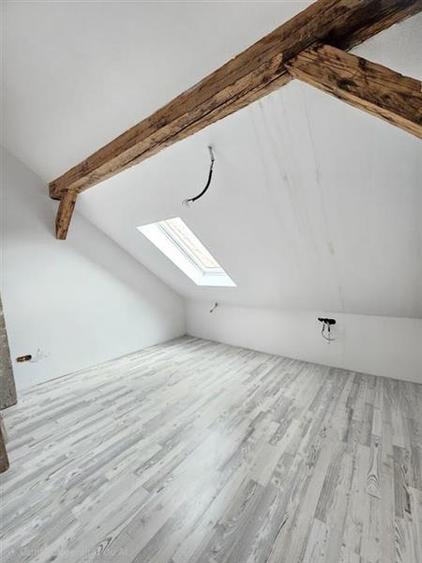 Apartament 3 camere 2 bai Ultracentral 95 mp la mansarda