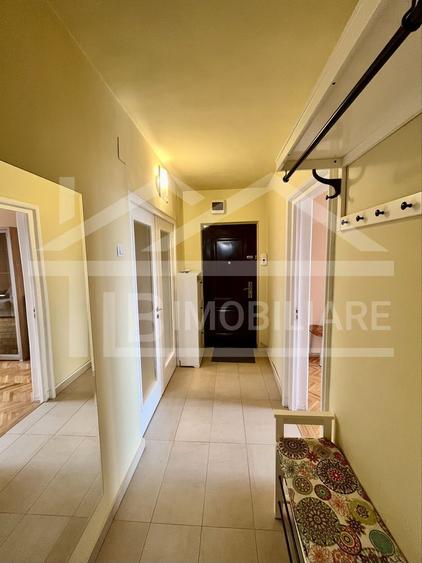 Apartament cu 3 camere, 70 mp, decomandat, Zona Fortuna