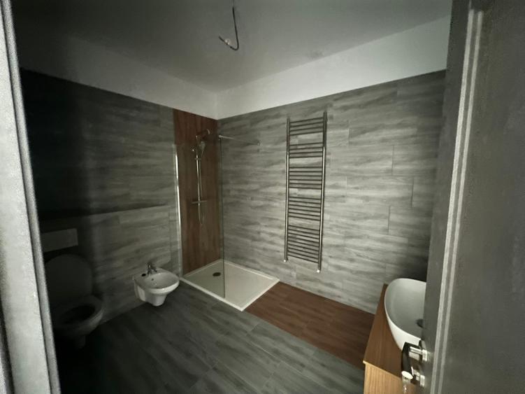 Apartament-3 Camere-Mobilat-Parcare-Parter-Izvor-Tarlungeni