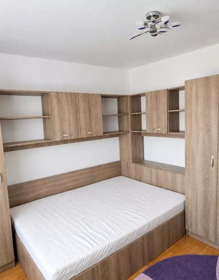 Apartament 3 camere, parcare, Ampoi 3, 350 euro