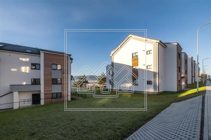 Ap. 2 camere, terasa 12.45 mp, aer conditionat, finisat la cheie