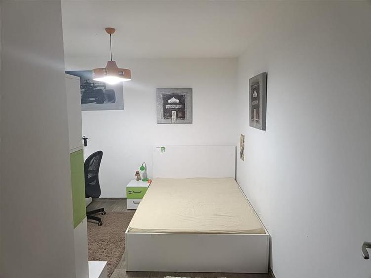 Apartament 3 camere curte 44 mp zona Arhitectilor