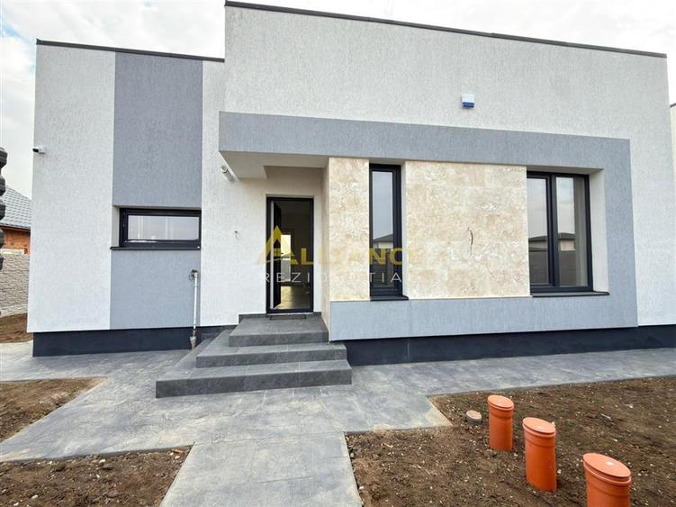 Casa Parter |3 camere+2 bai | Incalzire pardoseala | Teren 371mp