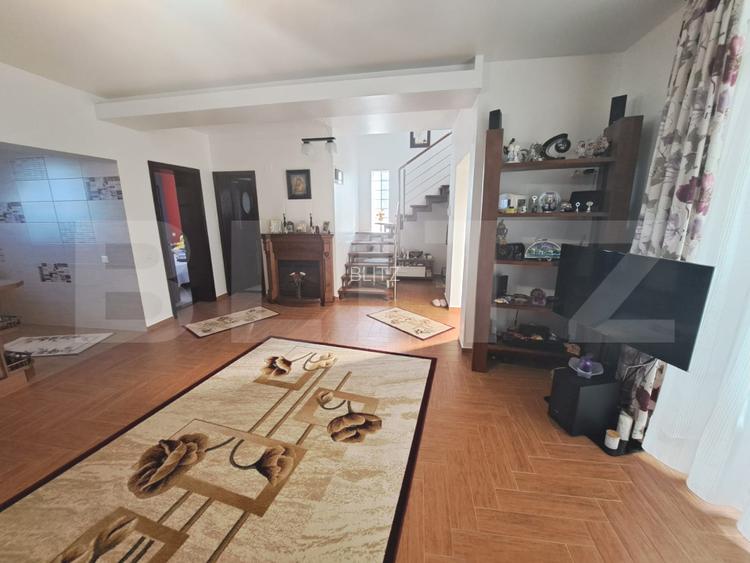 Duplex superb la munte, 6 camere, 240 mp, priveliste deosebita! - 7
