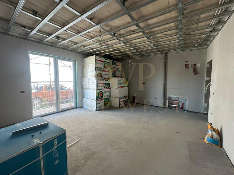 Apartament 2 camere, etaj intermediar, Giroc