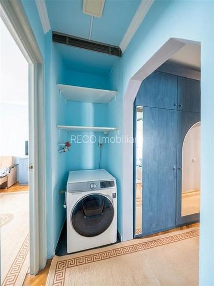 RECO Apartment de inchiriat cu 3 camere - 6