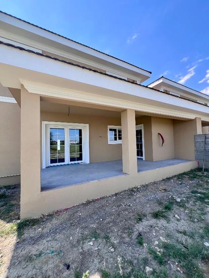 A mai rămas una- 4 benzi - Mosnita Nouă - Proprietar