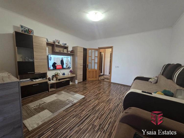 YSAIA IMOBILIARE - GARSONIERA DE VANZARE - FAR - ETAJ 1 -