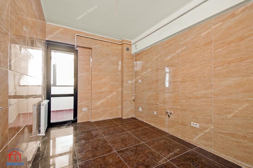 Apartament ultramodern, 2 camere, etaj 11, Italian Residence
