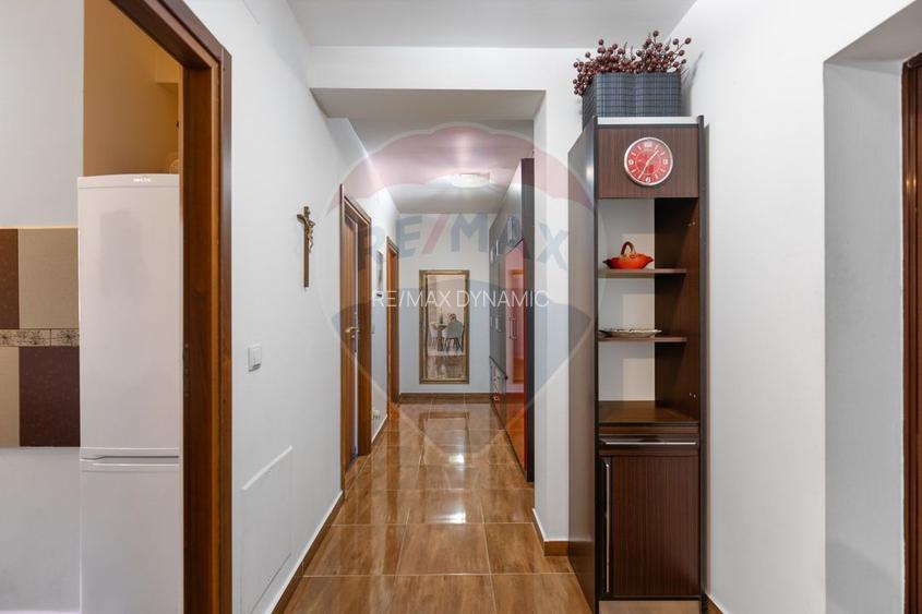 Apartament cu 2 camere de vânzare în zona Micalaca - 4