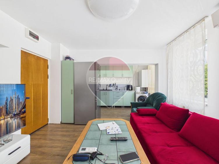Casa cu 8 camere de vanzare | rezidential si comercial | Nerva Traian - 5