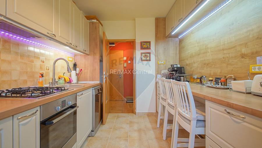 Apartament decomandat 3 camere, 2 băi și parcare – Pietonala Răcădău - 10
