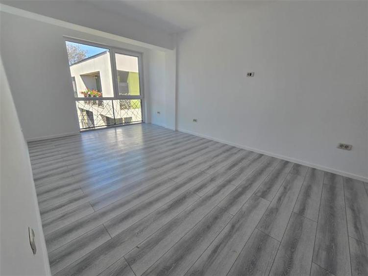 Apartament nou, intabulat, 2 camere, capat CUG