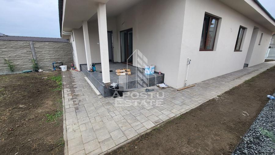 Duplex nou pe parter,vatra veche Sag