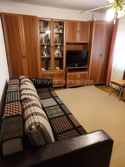 Apartament 2 camere decomandat in curs de renovare | 53mp | Zorilor | UMF