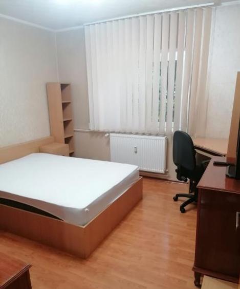 Bd Brancoveanu metrou, 3 camere hl H