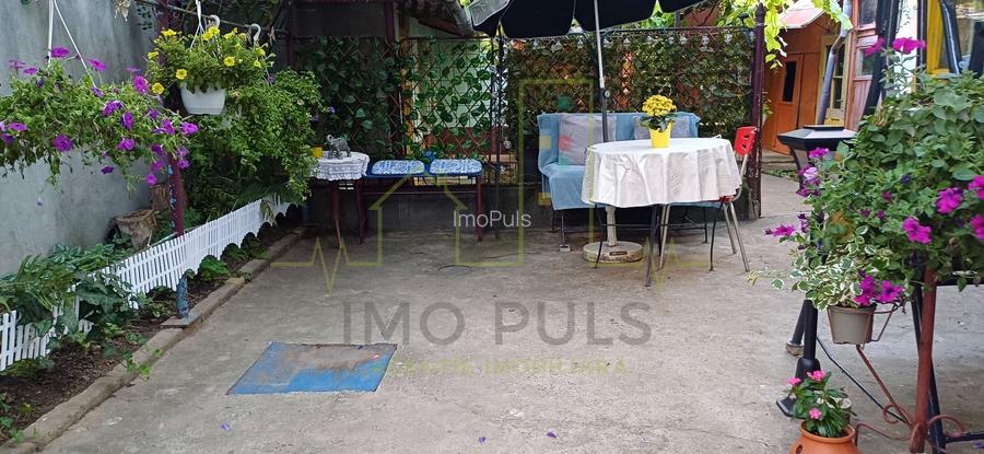 Casa individuala. Mijloace de transport. Toate utilitatile. Renovata recent. - 3