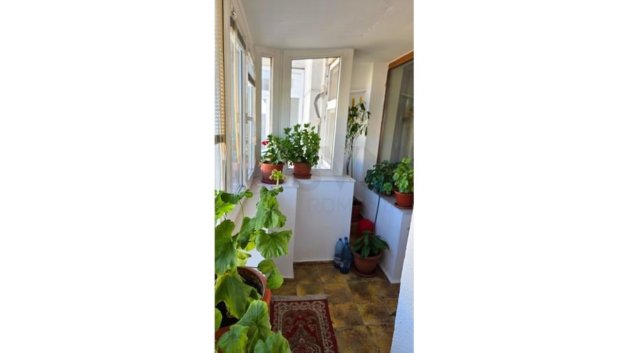 REA1028980 Apartament 4 camere I Decebal