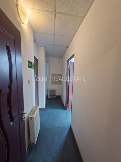 Bulevardul Basarabia // Spațiu Comercial // 3 Birouri