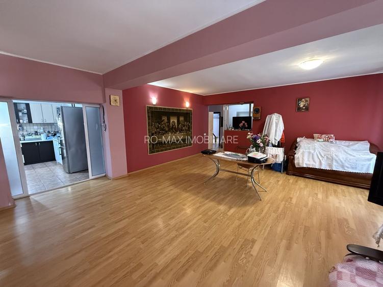Vila P+1 cu terasă 255 mp + garaj 22,5 mp si teren 417 mp-Berceni ! - 4