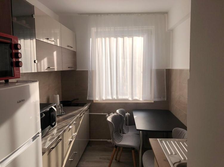 Apartament cu 2 camere, Zona Centrala