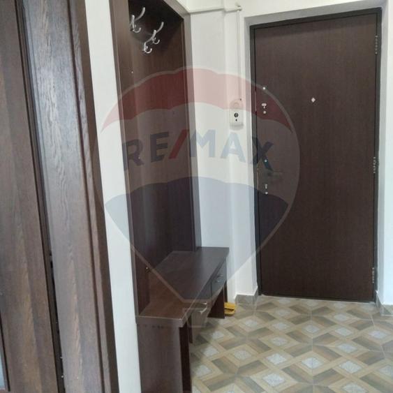 Studio modern cu centrala proprie de inchiriat in zona Universitatii
