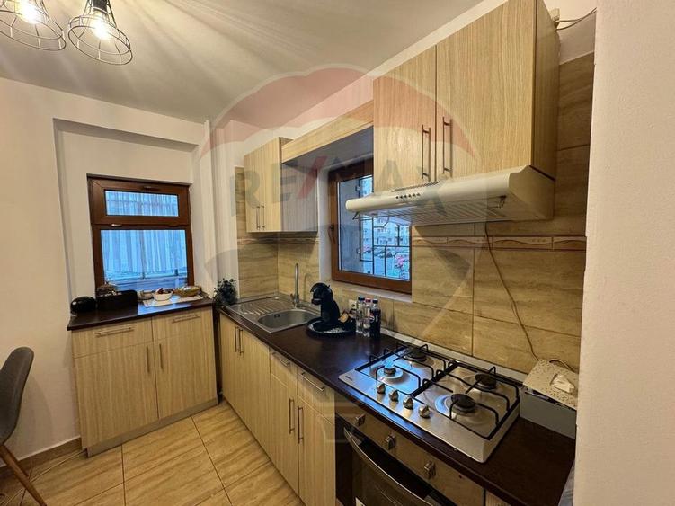 Apartament cu 2 camere de închiriat în zona 13 Septembrie