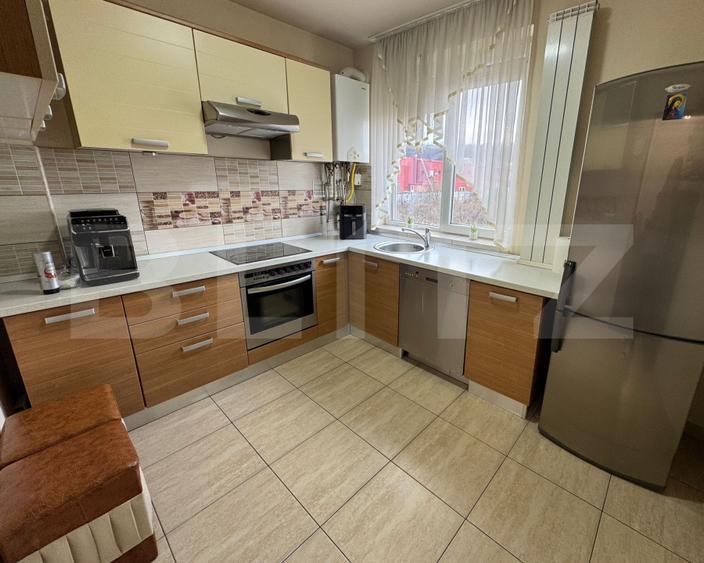 Apartament 4 camere | Etaj 1 | 2 băi cu geam | Complet mobilat – zona Sanovil