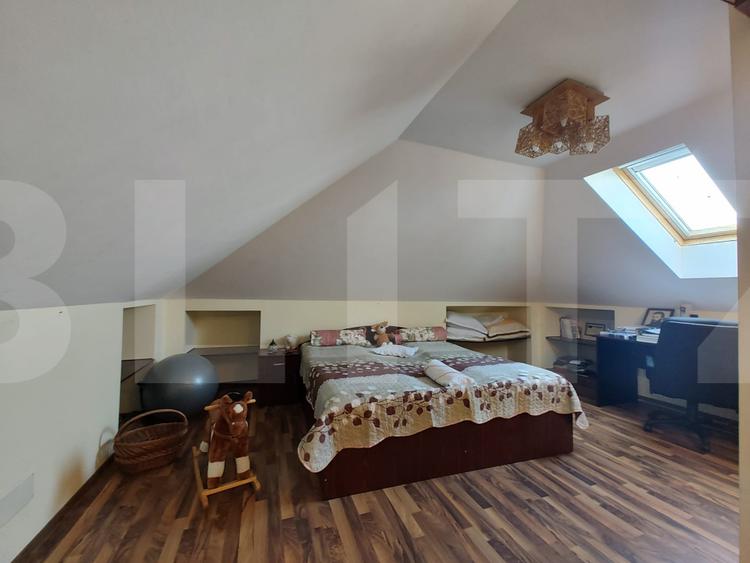 Casa individuala, 3 camere, 95 mp, zona Sacalaz