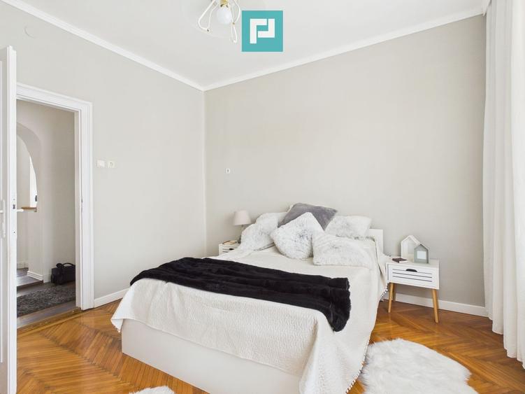 Apartament spațios în clădire ultracentrală