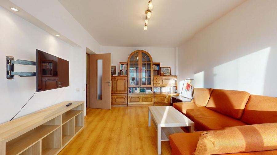 Apartament 2 camere, decomandat, zona Centrul Civic - str. Hărmanului