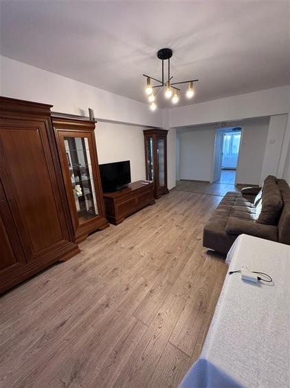 Apartament 4 camere Decomandat Sos. Oltenitei