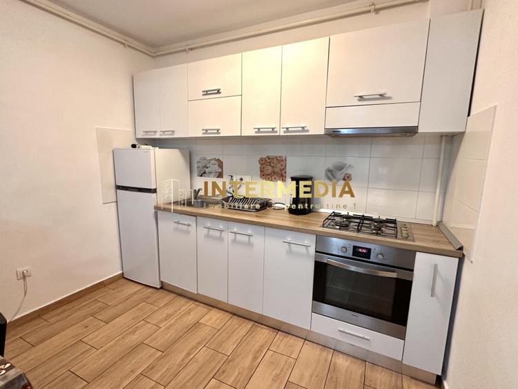 APARTAMENT 3 CAMERE DE INCHIRIAT I BLOC NOU I CETATE I MOBILAT Complet I PARCARE