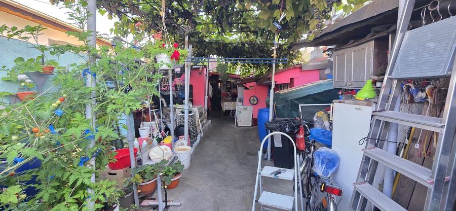 ZONA FAR - KM 4 CASA 4 CAMERE IDEAL INVESTITIE PRET 68.500 EURO