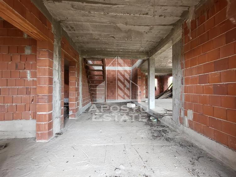 Casa individuala de vanzare, 10 camere, teren 1.100 mp, Freidorf