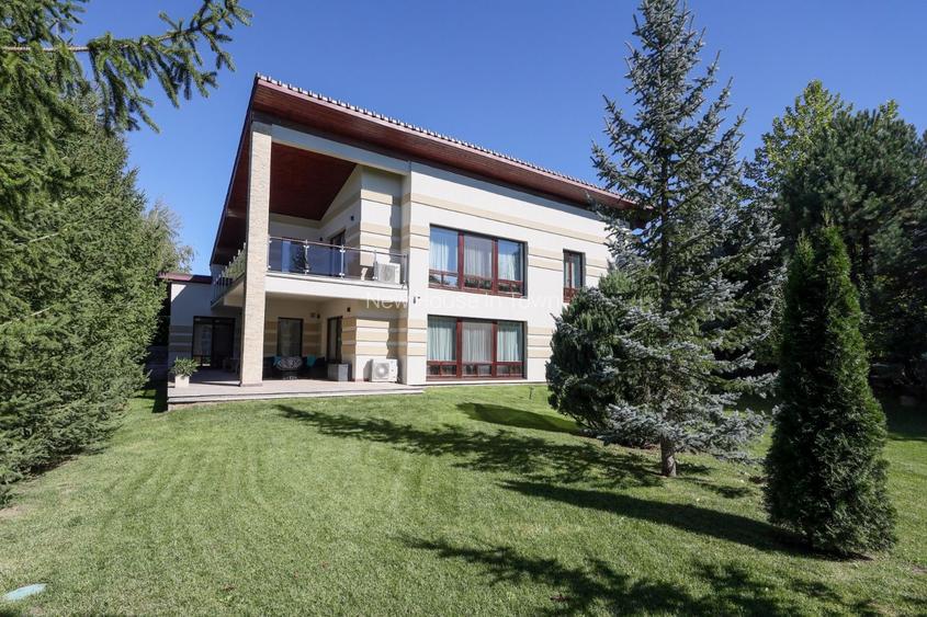 Casă deosebită de vânzare în Sânpetru | Teren 1400 mp - 40