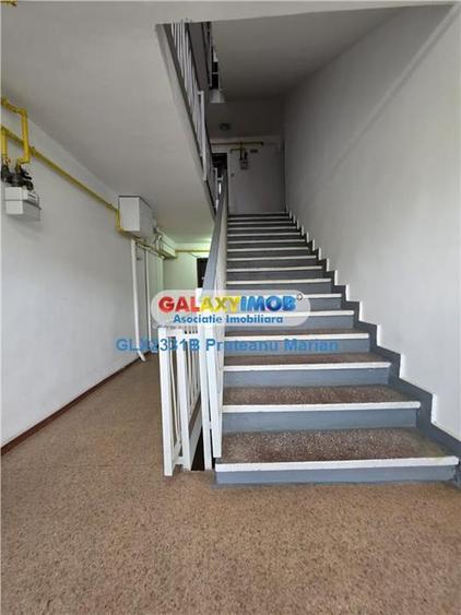 Inchiriere apartament cu 3 camere situat apropae de metrou Favorit