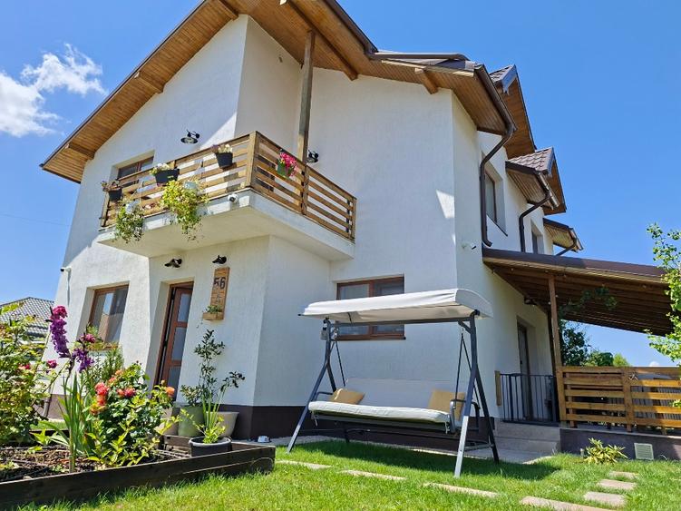 Sabareni,Vila P+1, 425 mp teren, padure, terasa + pivnita, TVA inclus