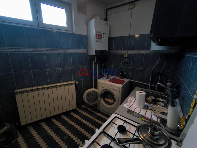 Casă 5 camere, ICIL, curte pavată, 2 parcări