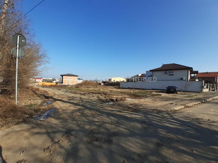 Teren de vanzare in Palazu Mare, Elvila - 1800 mp - 2